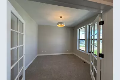 7624 22nd Avenue E, Shakopee, MN 55379 - Photo 10