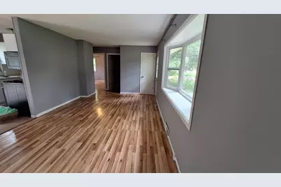 6609 W Broadway Avenue, Brooklyn Park, MN 55428 - Photo 10