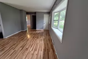 6609 W Broadway Ave, Brooklyn Park, MN 55428 - Photo 10