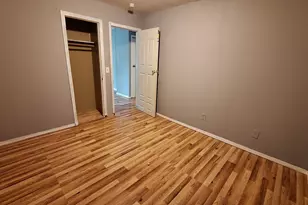 6609 W Broadway Ave, Brooklyn Park, MN 55428 - Photo 8