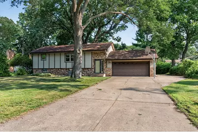857 86th Avenue NW, Coon Rapids, MN 55433 - Photo 32