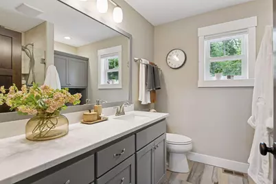 180 Bell Street, Excelsior, MN 55331 - Photo 52