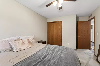 6710 Buckley Circle, Inver Grove Heights, MN 55076 - Photo 22