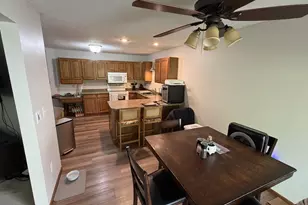 6710 Buckley Cir, Inver Grove Heights, MN 55076 - Photo 2