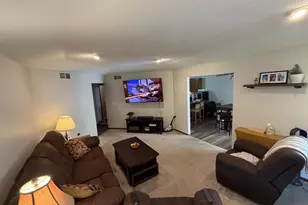 6710 Buckley Cir, Inver Grove Heights, MN 55076 - Photo 6