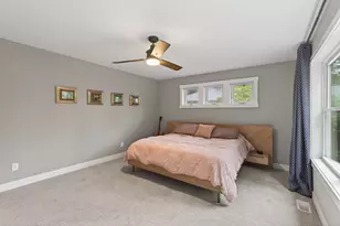 227 Sunnyridge Ln, Golden Valley, MN 55422 - Photo 28