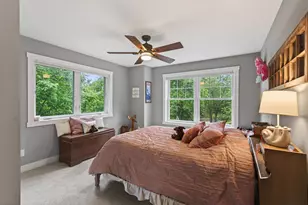 227 Sunnyridge Ln, Golden Valley, MN 55422 - Photo 38