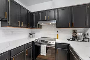 401 S 1st St, Minneapolis, MN 55401 - Photo 2