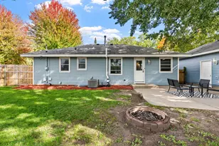8940 Columbus Ave S, Bloomington, MN 55420 - Photo 32