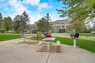 1321 Lake Dr W, Chanhassen, MN 55317 - Photo 30