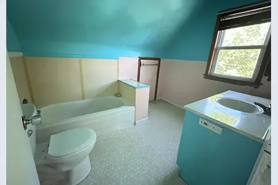 5911 Elinor St, Duluth, MN 55807 - Photo 34