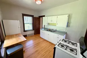 521 E 7th St, Red Wing, MN 55066 - Photo 12