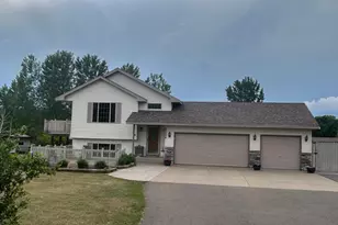 30204 118th St NW, Princeton, MN 55371 - Photo 2