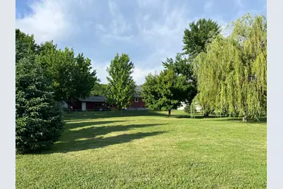 101 Parker Lane, Redwood Falls, MN 56283 - Photo 2