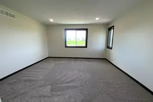 7 Cottonwood Lake Blvd, Windom, MN 56101 - Photo 10