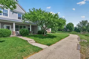 11304 Aberdeen Cir NE, Blaine, MN 55449 - Photo 2