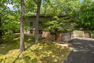 4336 Avondale Rd, Golden Valley, MN 55416 - Photo 2