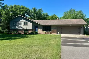 813 N Birch St, Royalton, MN 56373 - Photo 1