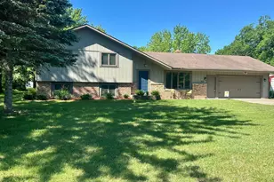 813 N Birch St, Royalton, MN 56373 - Photo 2