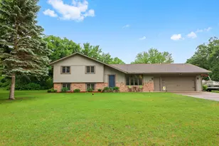 813 N Birch St, Royalton, MN 56373 - Photo 4