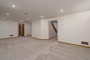 2295 Northridge Dr, North Mankato, MN 56003 - Photo 36