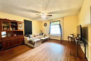 313 E 5th St, Redwood Falls, MN 56283 - Photo 6