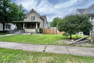 313 E 5th St, Redwood Falls, MN 56283 - Photo 2