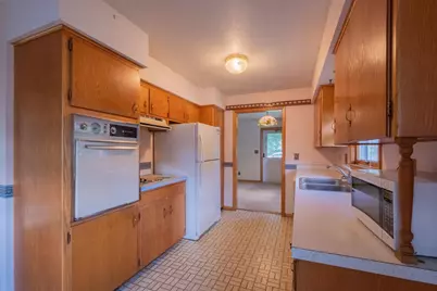 330 Linden Street N, Northfield, MN 55057 - Photo 4