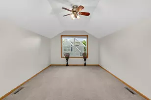 9771 Gable Dr, Eden Prairie, MN 55347 - Photo 26