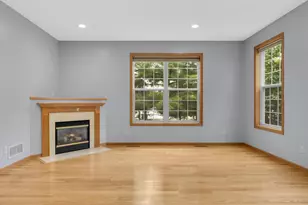 9771 Gable Dr, Eden Prairie, MN 55347 - Photo 6