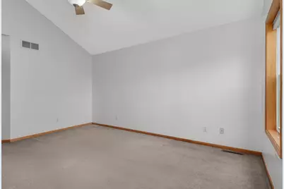 9771 Gable Drive, Eden Prairie, MN 55347 - Photo 20