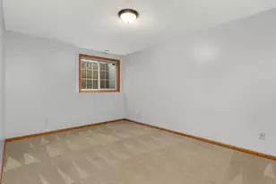 9771 Gable Dr, Eden Prairie, MN 55347 - Photo 32