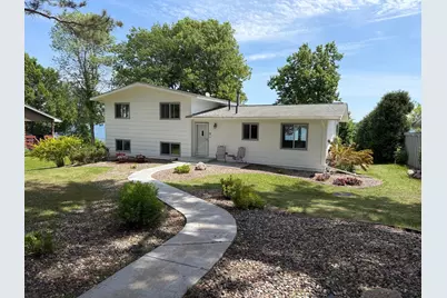 11935 Oak Street, Chisago City, MN 55013 - Photo 4
