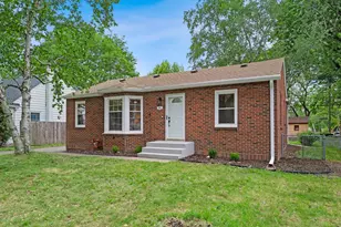 741 Roselawn Ave E, Maplewood, MN 55117 - Photo 28