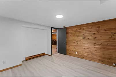 741 Roselawn Avenue E, Maplewood, MN 55117 - Photo 16