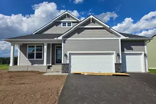 1587 Creekwood Dr, New Richmond, WI 54017 - Photo 1