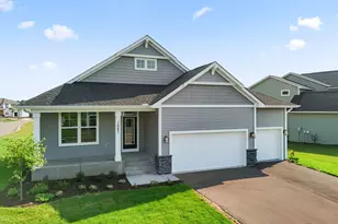 1587 Creekwood Dr, New Richmond, WI 54017 - Photo 6