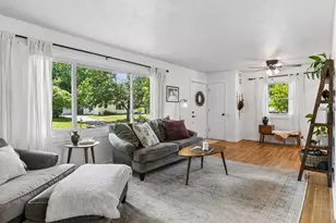 6164 Oak Knoll Dr, Woodbury, MN 55125 - Photo 4