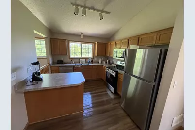 402 Creekside Drive, Buffalo, MN 55313 - Photo 2