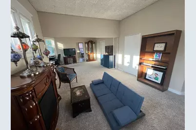 672 Case Avenue, Saint Paul, MN 55106 - Photo 2