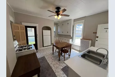 672 Case Avenue, Saint Paul, MN 55106 - Photo 10