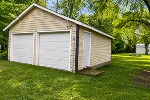 404 E Gilman St, New York Mills, MN 56567 - Photo 4