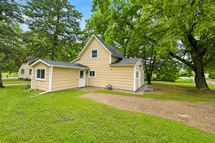 404 E Gilman St, New York Mills, MN 56567 - Photo 1