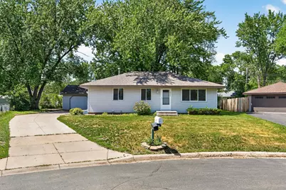 2901 114th Avenue NW, Coon Rapids, MN 55433 - Photo 1