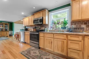 714 S Marshall St, Caledonia, MN 55921 - Photo 8