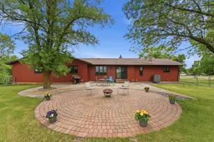 23801 County Rd 9 NE, New London, MN 56273 - Photo 2
