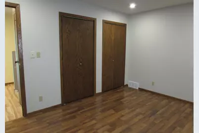 233 E Amber Lake Drive, Fairmont, MN 56031 - Photo 14