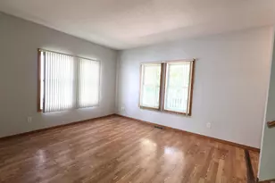 675 Otsego St, Saint Paul, MN 55101 - Photo 8
