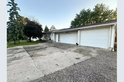 527 Oak Avenue N, Maple Lake, MN 55358 - Photo 2