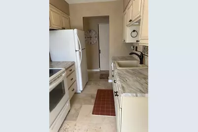 909 11th Avenue S #8, Hopkins, MN 55343 - Photo 4